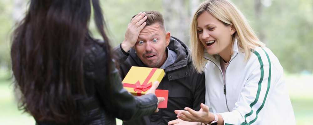 در جواب کادو گرفتن چه بگوییم؟